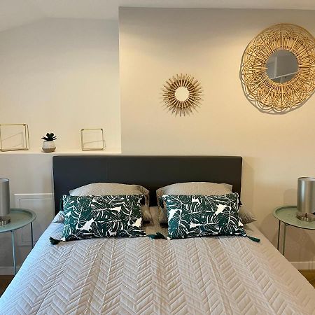 Appartement 2 Chambres En Plein Centre Ville Шалон-сюр-Сон Екстериор снимка
